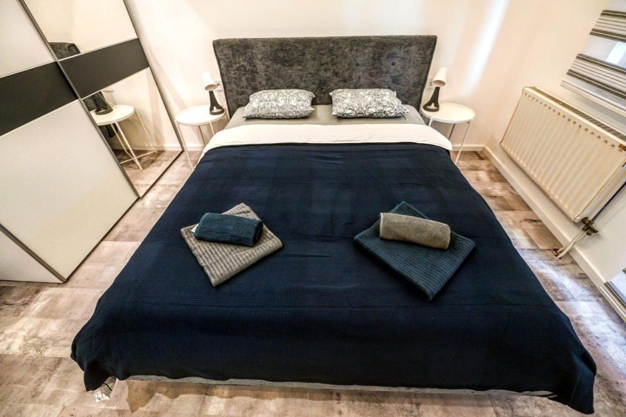 Chill Out Apartment Novi Sad Eksteriør billede